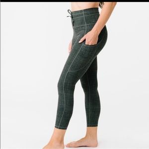 Zyia Pants | Heathered Sage Pocket Drawstring Luxe leggings